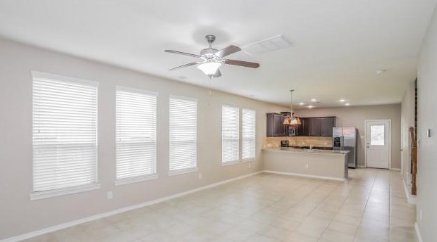 8115 Lemongrass Ave, Baytown, TX 77521
