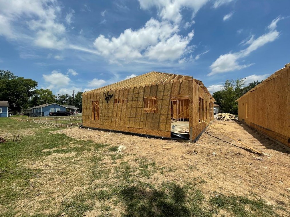 7934 Sparta St, Houston TX  77028-5342 exterior