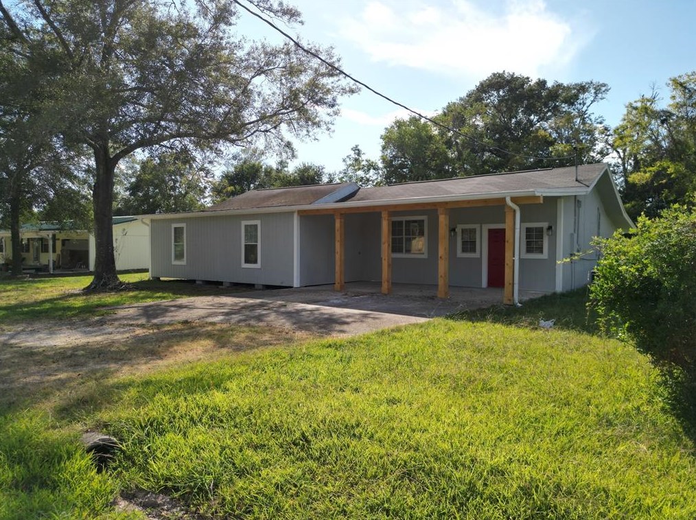 3277 Ann Dr, Orange, TX 77632