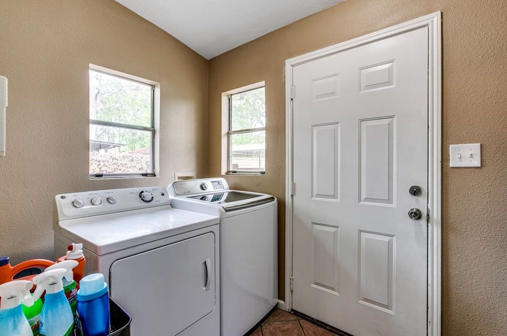 1136 Louise, Houston TX  77009-2958 exterior