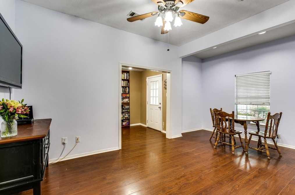 1136 Louise St, Houston TX  77009-2958 exterior