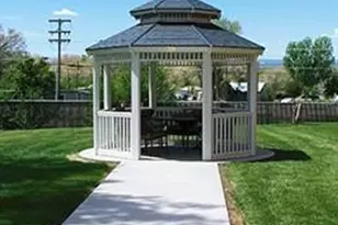 227 N Ute Ave, Montrose, CO 81401 - Photo 4