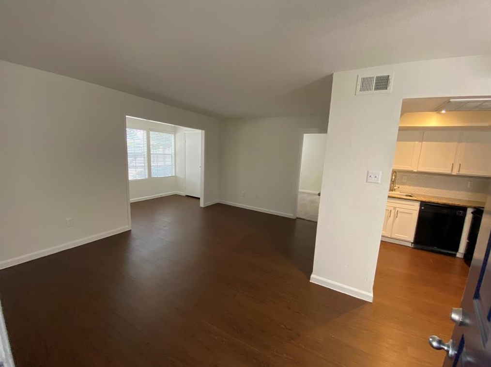 12902 Brant Rock Dr #401, Houston, TX 77082