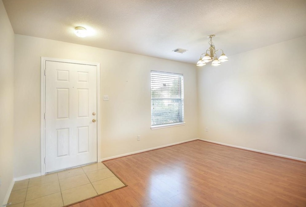 630 Kiley Dr, Houston, TX 77073