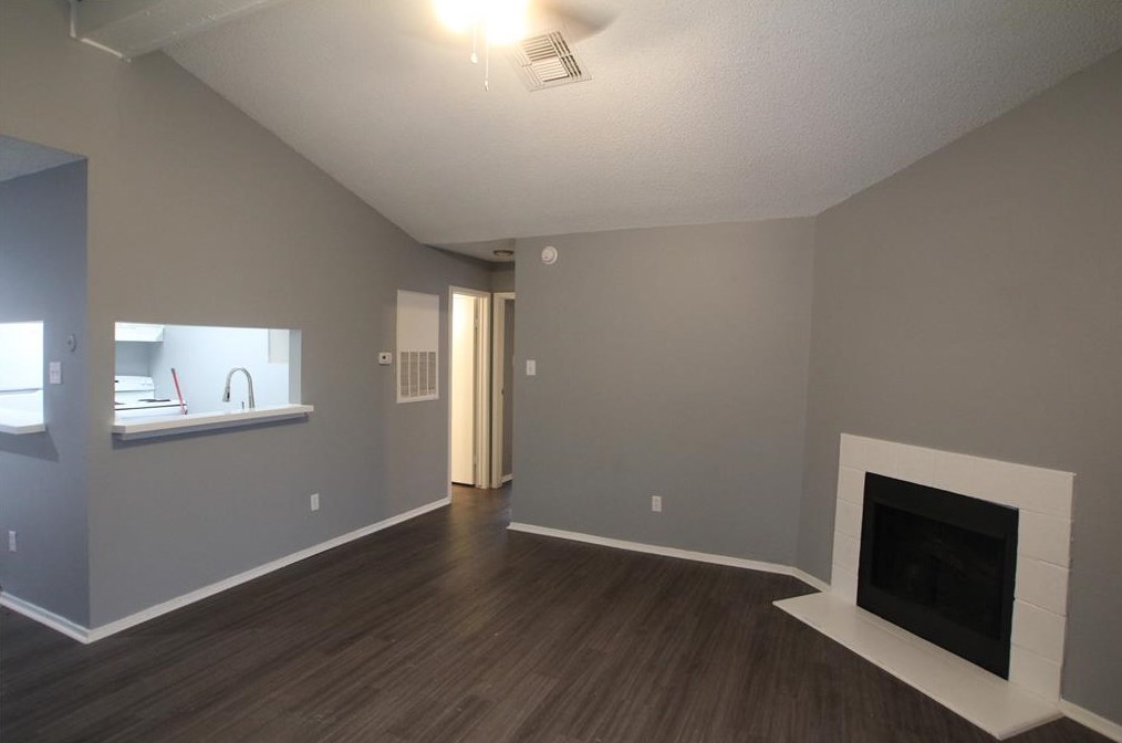 5423 Farley Dr, Houston, TX 77032