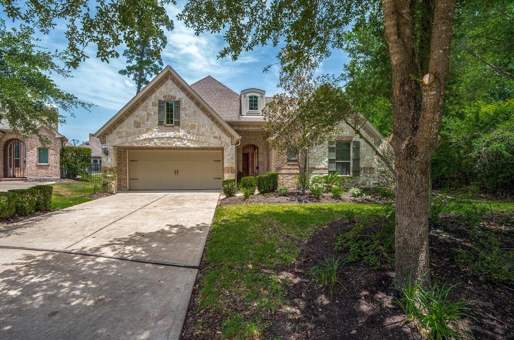 2 Chase Mills Pl, Tomball, TX 77375