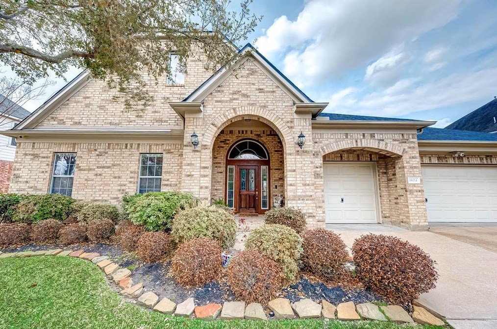19014 Fern Shadows Ct, Houston, TX 77084-4953
