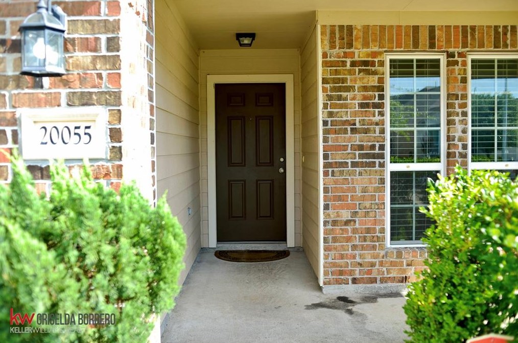 20055 Sunshine Ridge Ln, Cypress TX  77429-3384 exterior