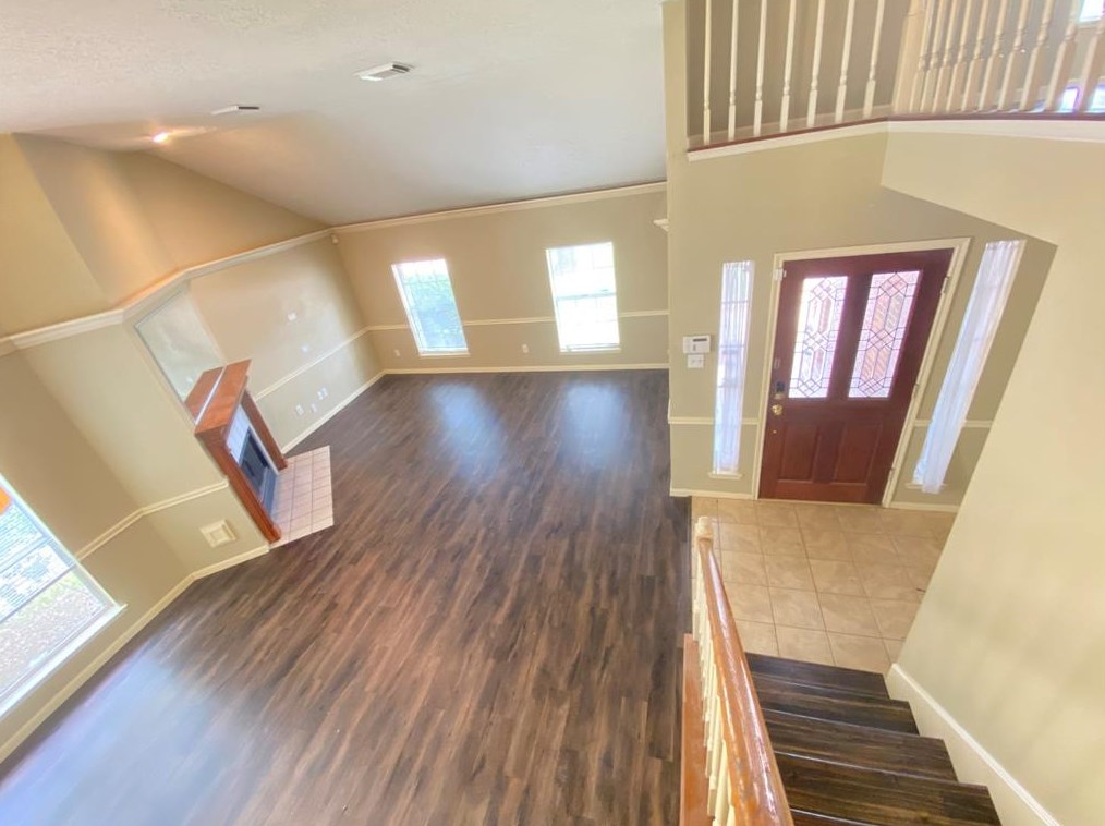 14727 Sun Harbor Dr, Houston, TX 77062