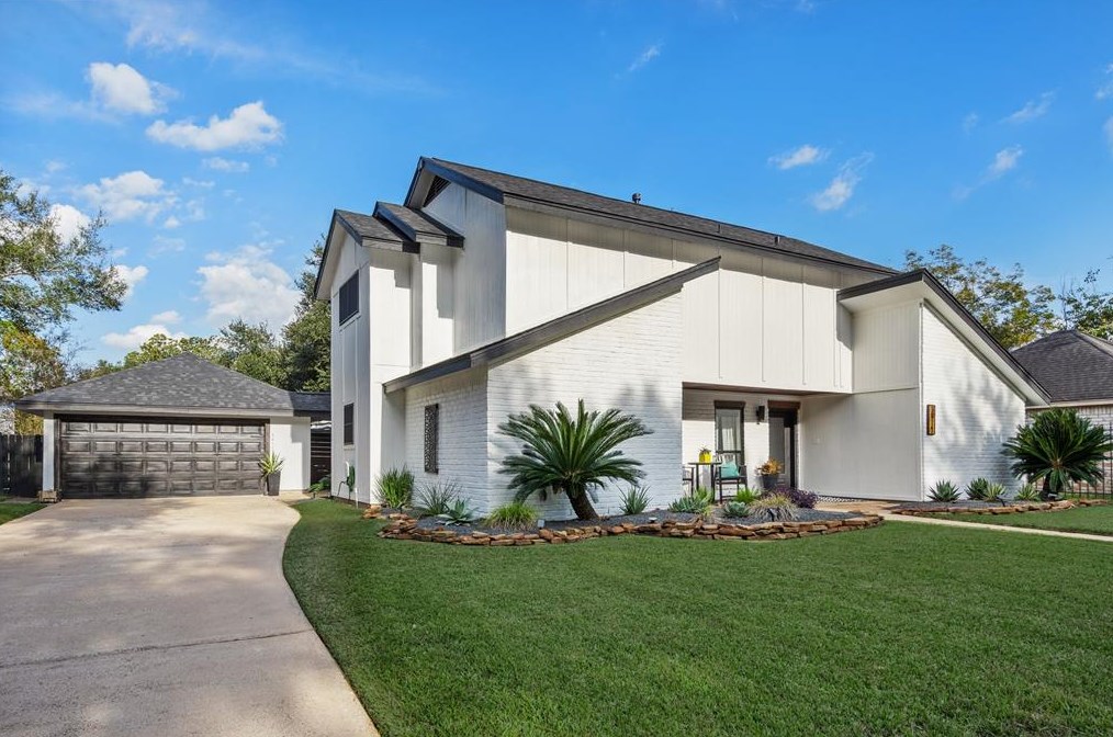 3911 Ridgeview Dr, Missouri City, TX 77459-4050