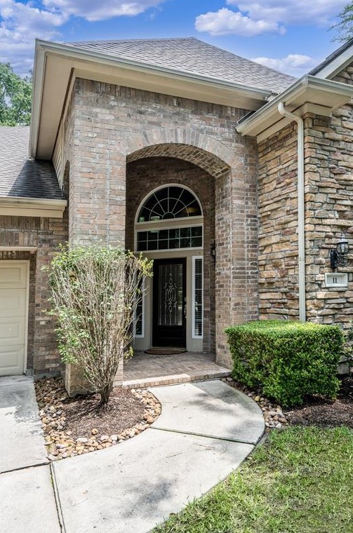 11 Dahlia Trail Pl, Spring, TX 77382