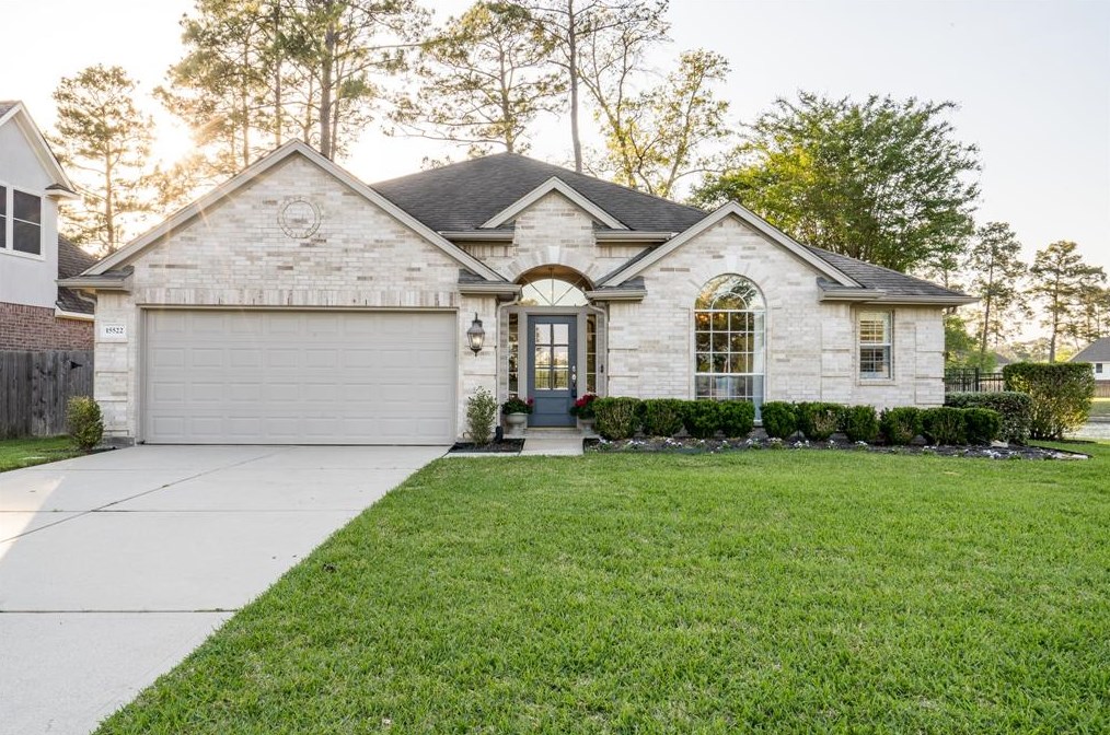 15522 Chapel Lake Dr, Cypress, TX 77429-6912
