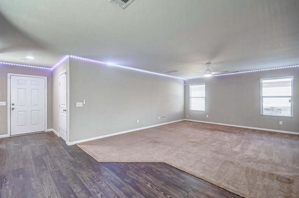 6527 Dayridge Ln, Houston TX  77048-5558 exterior