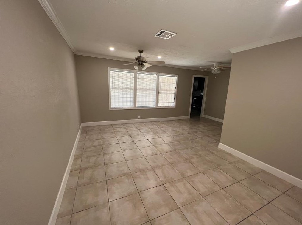 502 Ogilvie St, Houston, TX 77017