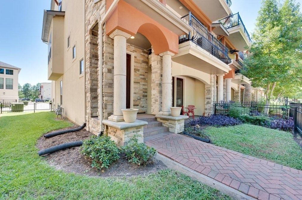 14518 Vintage Preserve Pkwy, Houston TX  77070-2123 exterior