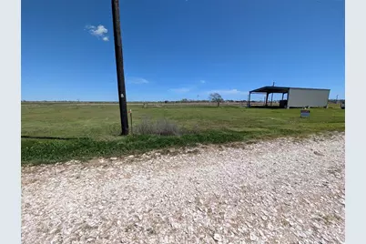 131 Magnolia Street, Matagorda, TX 77457 - Photo 4