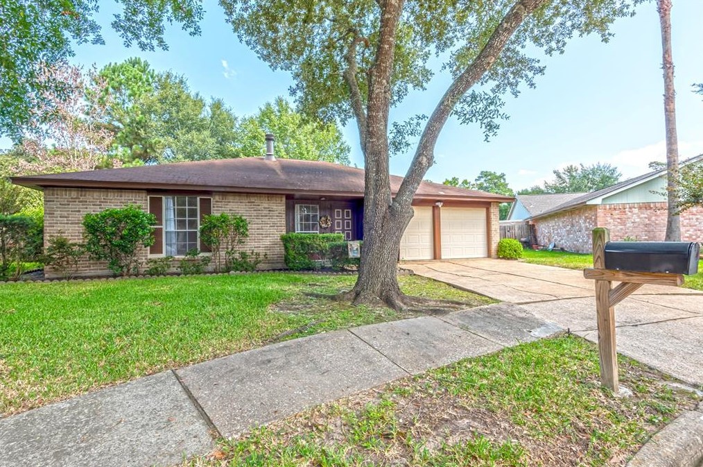 22214 Barrygate Cir, Spring, TX 77373-7351
