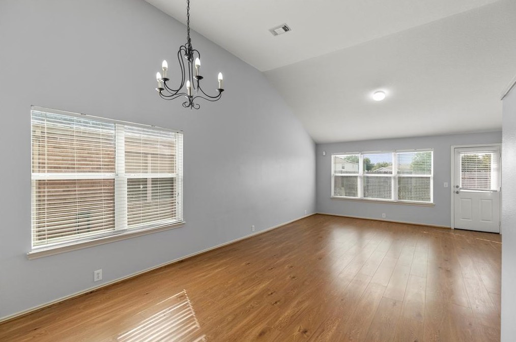 14943 Sugar Sands Dr, Sugar Land, TX 77498-5035