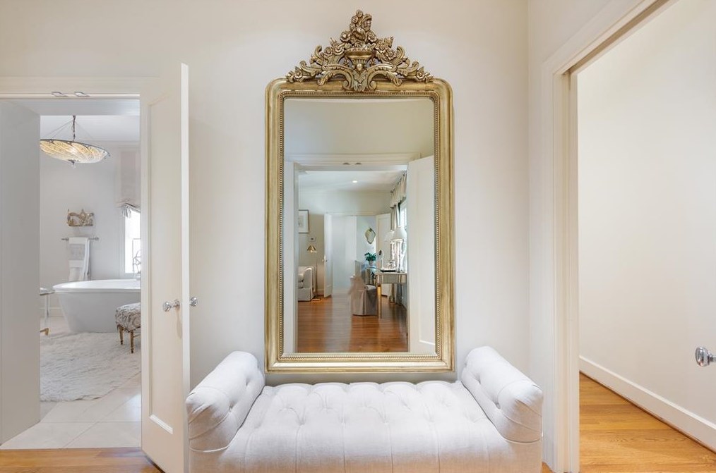 4814 Yoakum Blvd, Houston TX  77006-2740 exterior