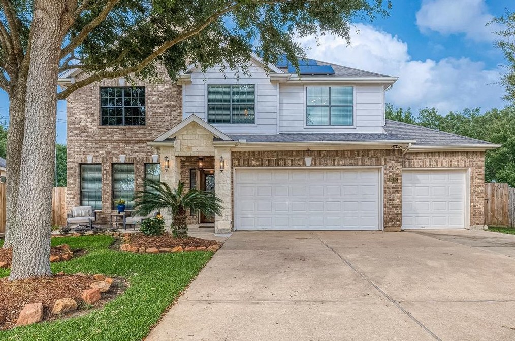 6150 Newcastle Ln, League City, TX 77573-2582