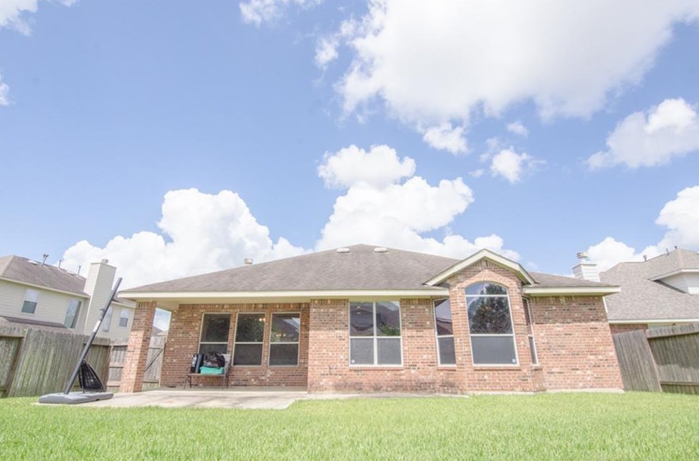 7107 Ballinger Ridge Ln, Richmond, TX 77407