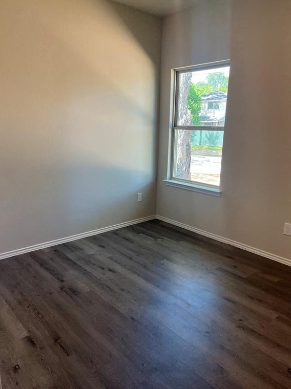 409 E Avenue G, Conroe, TX 77301