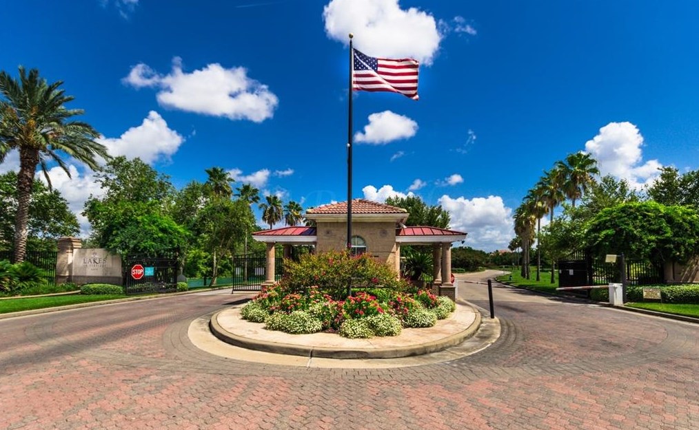 11918 Caddo Pt Ct, Houston TX  77041-6225 exterior