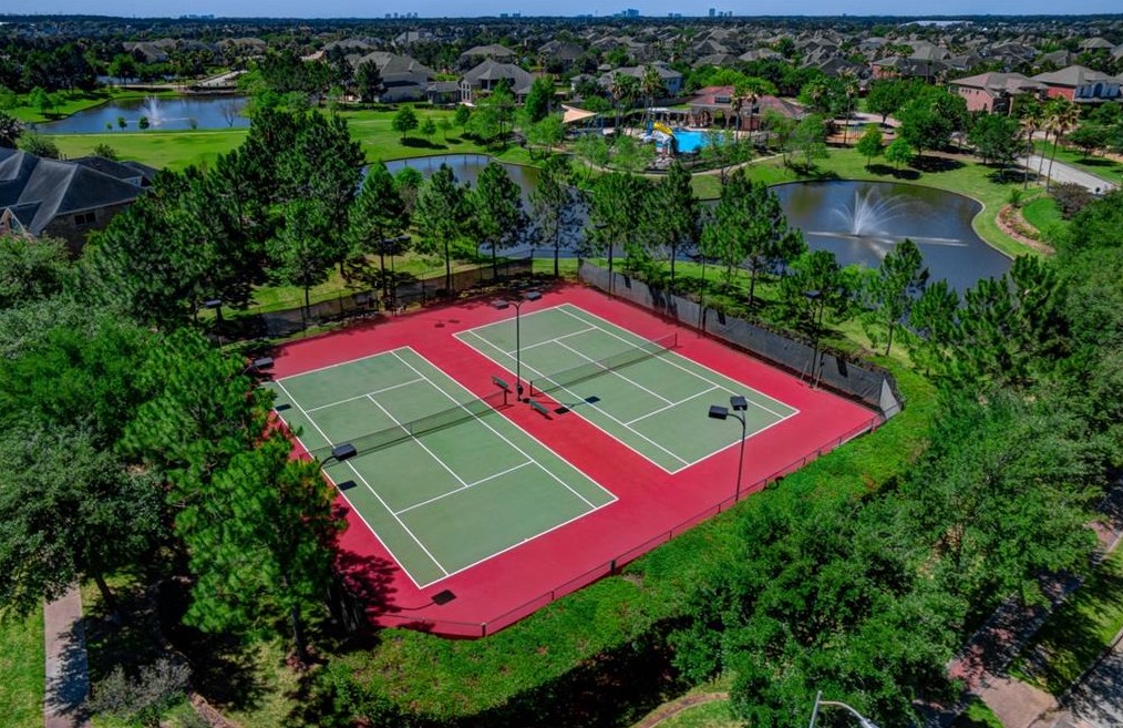 11918 Caddo Pt Ct, Houston TX  77041-6225 exterior