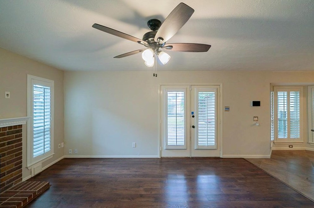 14650 Cardinal Crk Ct, Houston TX  77062-2125 exterior