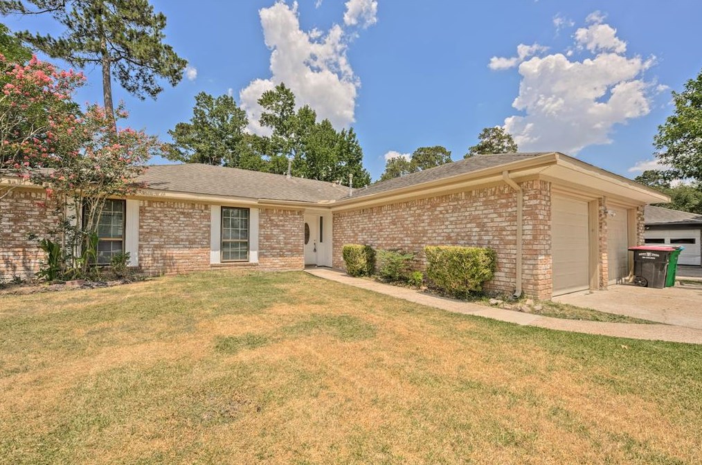 23906 Spring Towne Dr, Spring, TX 77373-6362