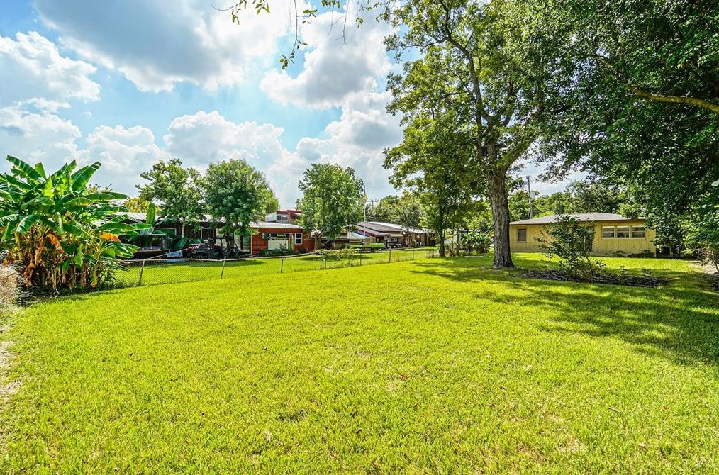 4440 Castor St, Houston TX  77022-3503 exterior