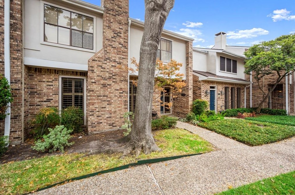 1523 Bering Dr #112, Houston, TX