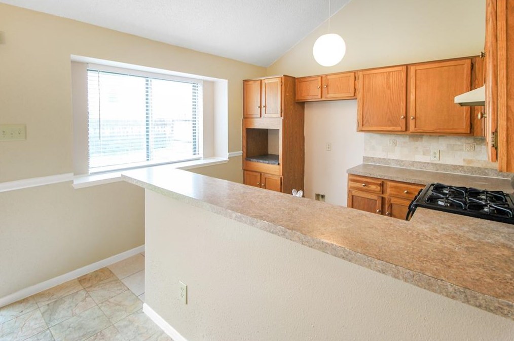 11646 Highland Meadow Dr, Houston TX  77089-6812 exterior