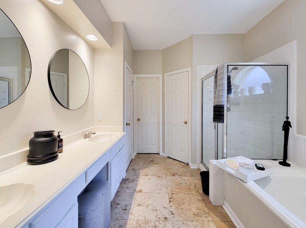 9223 Angelas Mdw Ln, Houston TX  77095-2158 exterior