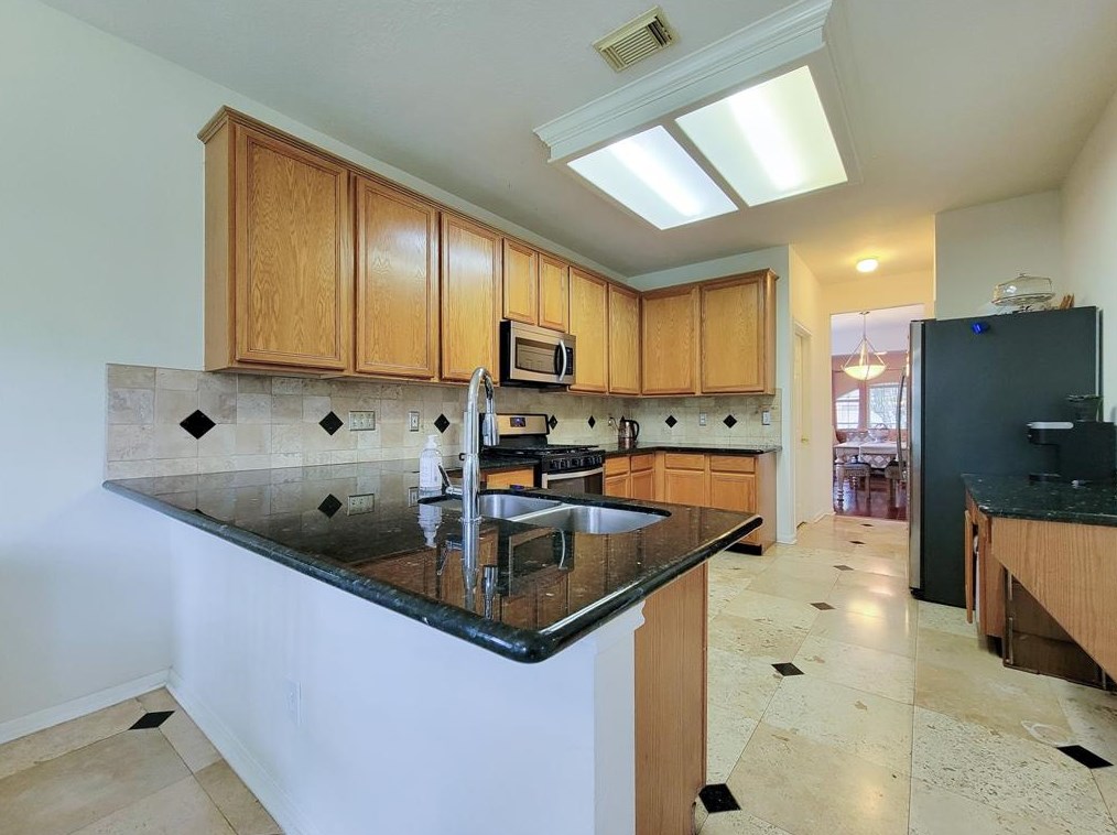 9223 Angelas Mdw Ln, Houston TX  77095-2158 exterior