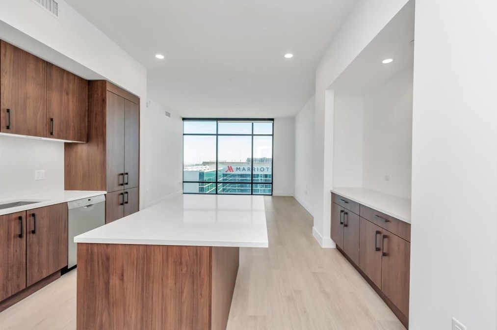 808 Crawford St #3608, Houston, TX 77010