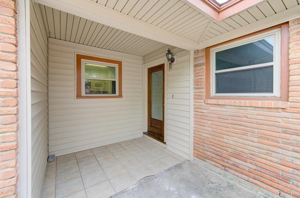 1905 Lafferty, Pasadena TX 77502-2310 exterior