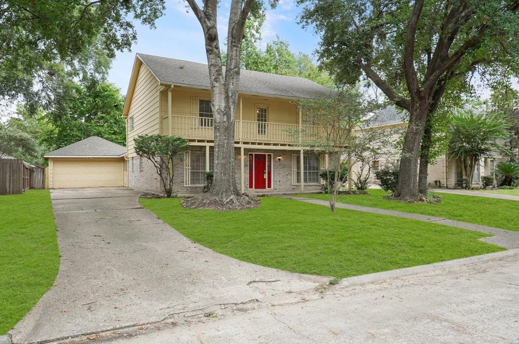 5711 Green Timbers Dr, Humble, TX 77346