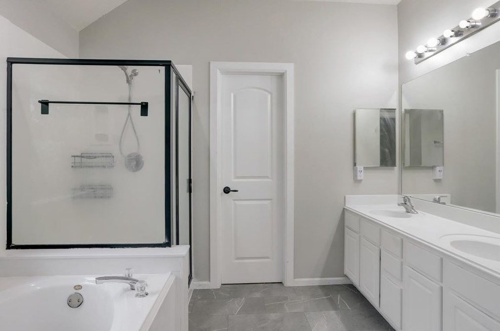 7203 Eldridge Mdw Ct, Houston TX  77041-1733 exterior