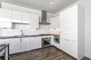 4521 San Felipe St, Houston, TX 77027 - Photo 8