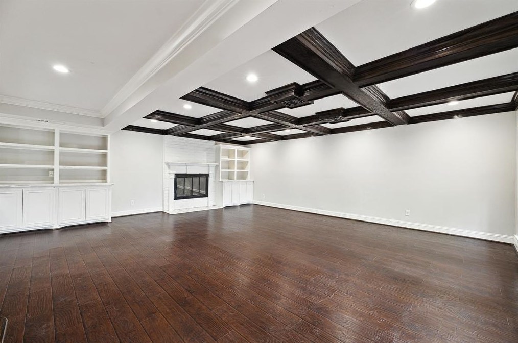 10811 Cranbrook Rd, Houston TX  77042-1323 exterior