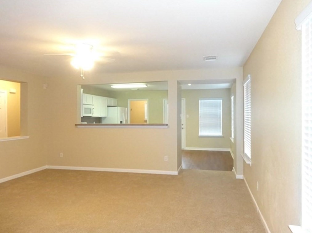 20602 Bishops Gate Ln, Humble, TX 77338