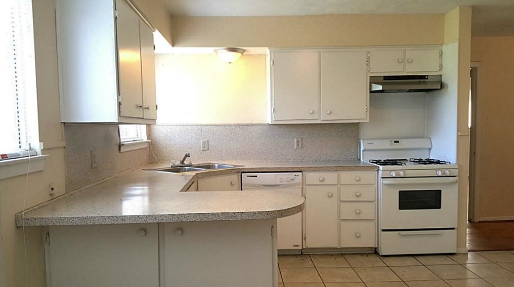 326 Brookview St, Channelview, TX 77530-3212