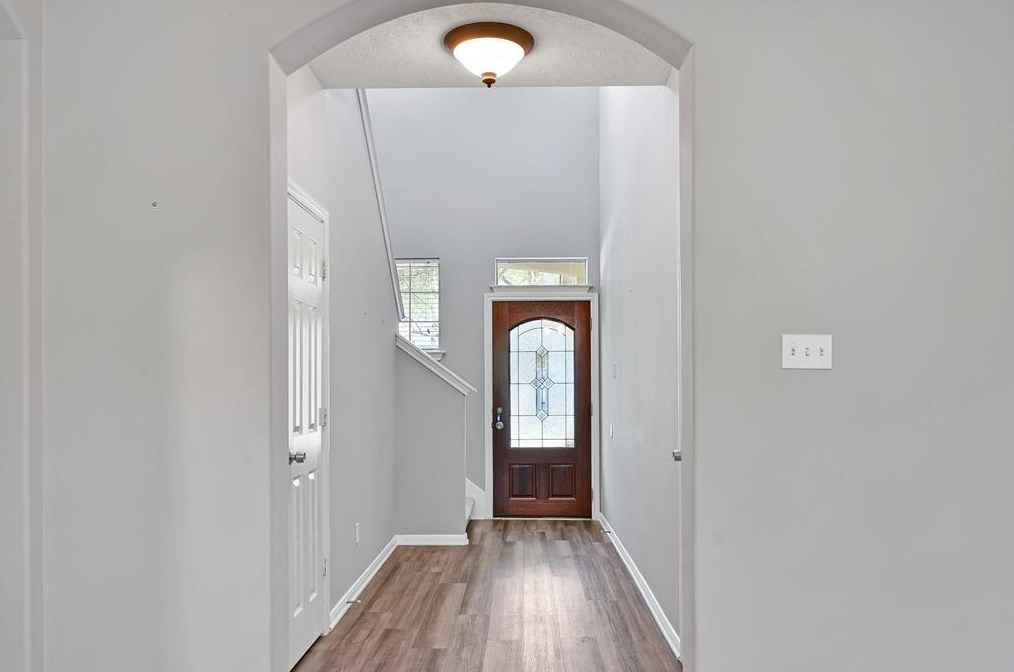 126 Burberry Cir, Conroe TX  77384-5064 exterior