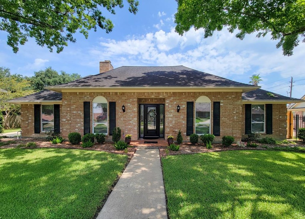 18006 Oakhampton Dr, Houston, TX 77084-3234