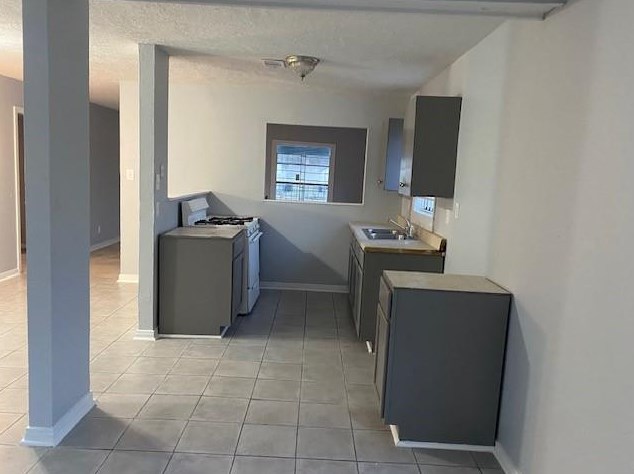 7202 Shotwell St, Houston TX  77028-3740 exterior