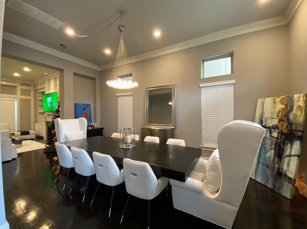 10917 Upland Park, Houston, TX 77043