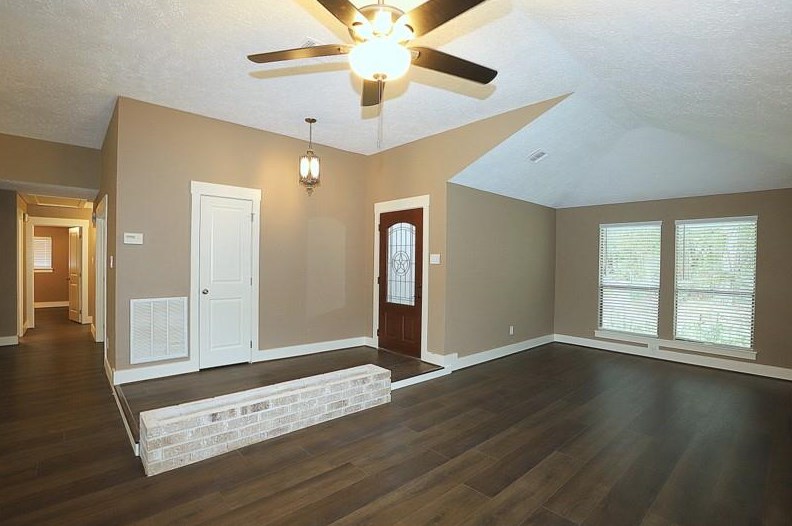 5114 Village Springs Dr, Humble, TX 77339