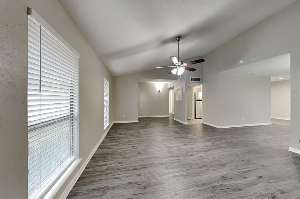 627 Jeff Davis Dr, Richmond, TX 77469