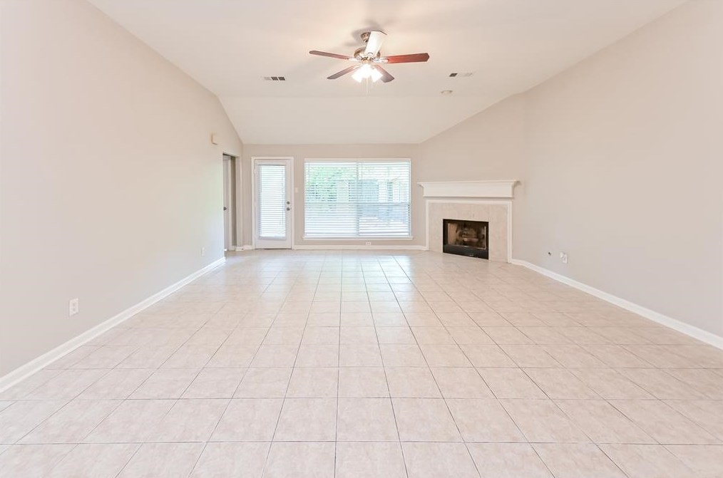 11906 Knoll Bend Ct, Houston, TX 77070